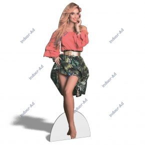 Ростовая фигура танцующая фотомодель